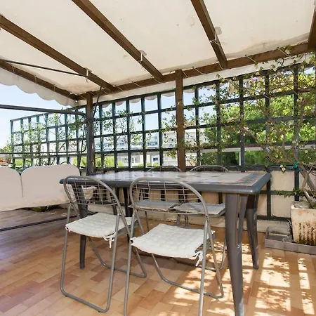 Apartment Beau Studio La Plage Avec Grande Terrasse Vue Mer Antibes